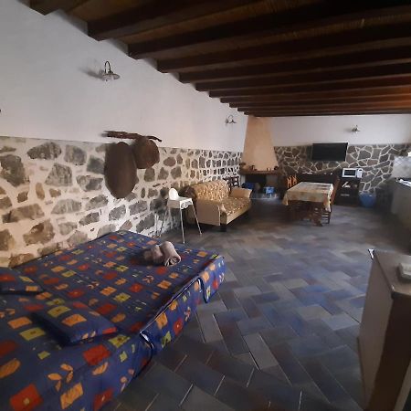 Sa Dommo De Sa Pietate Apartman Orosei Kültér fotó